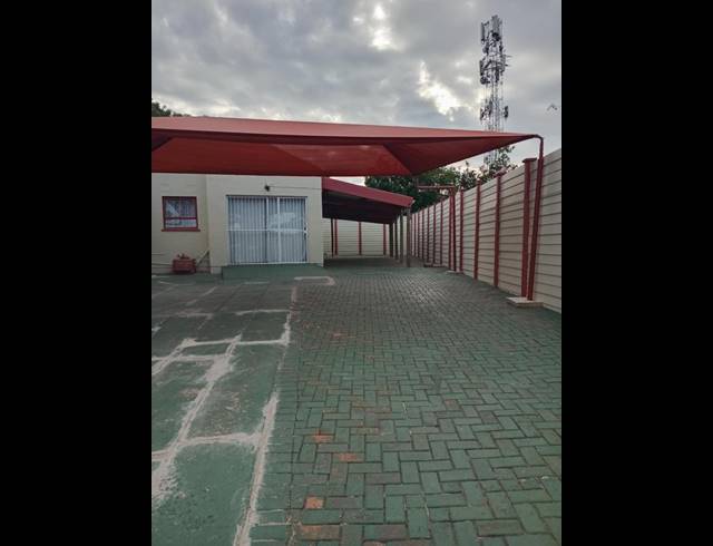 3 BEDROOM PROPERTY TO RENT IN ARBORETUM